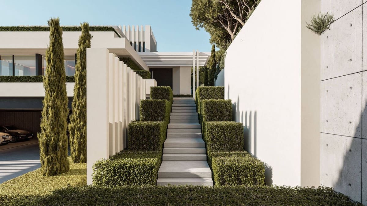 6 bedroom Villa for sale in Benahavis - € 8,250,000 (Ref: 9582516)