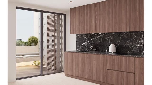 Apartamento de 2 habitaciones en Punta Plata, Estepona en venta con piscina garaje - 499.000 € (Ref: 9582568)