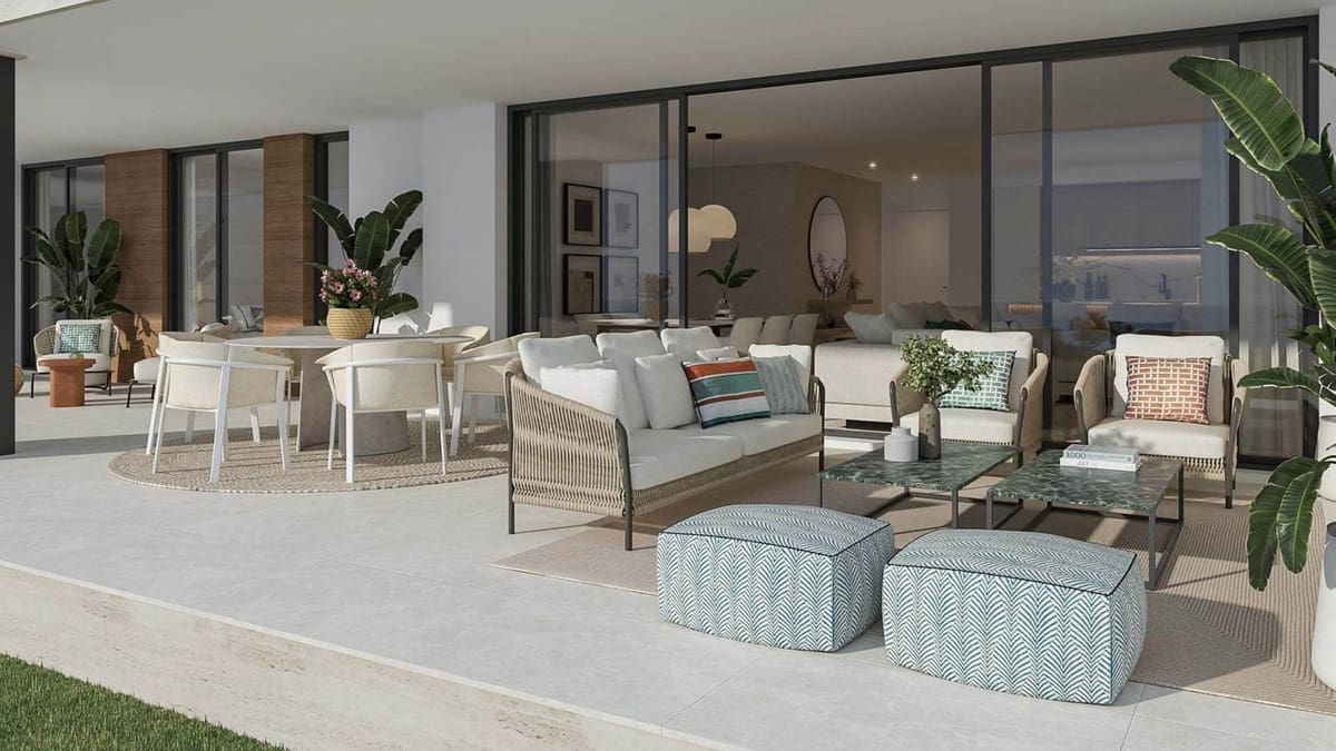 2 bedroom Apartment for sale in Marbella with pool garage - € 1,150,770 (Ref: 9586060)