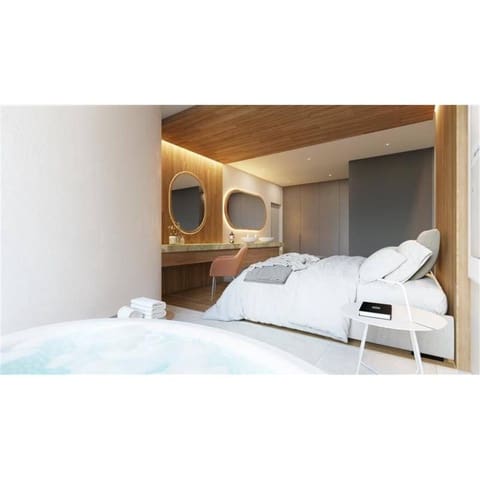 4 bedroom Villa for sale in El Higuerón, Fuengirola with pool garage - € 2,970,000 (Ref: 9586170)