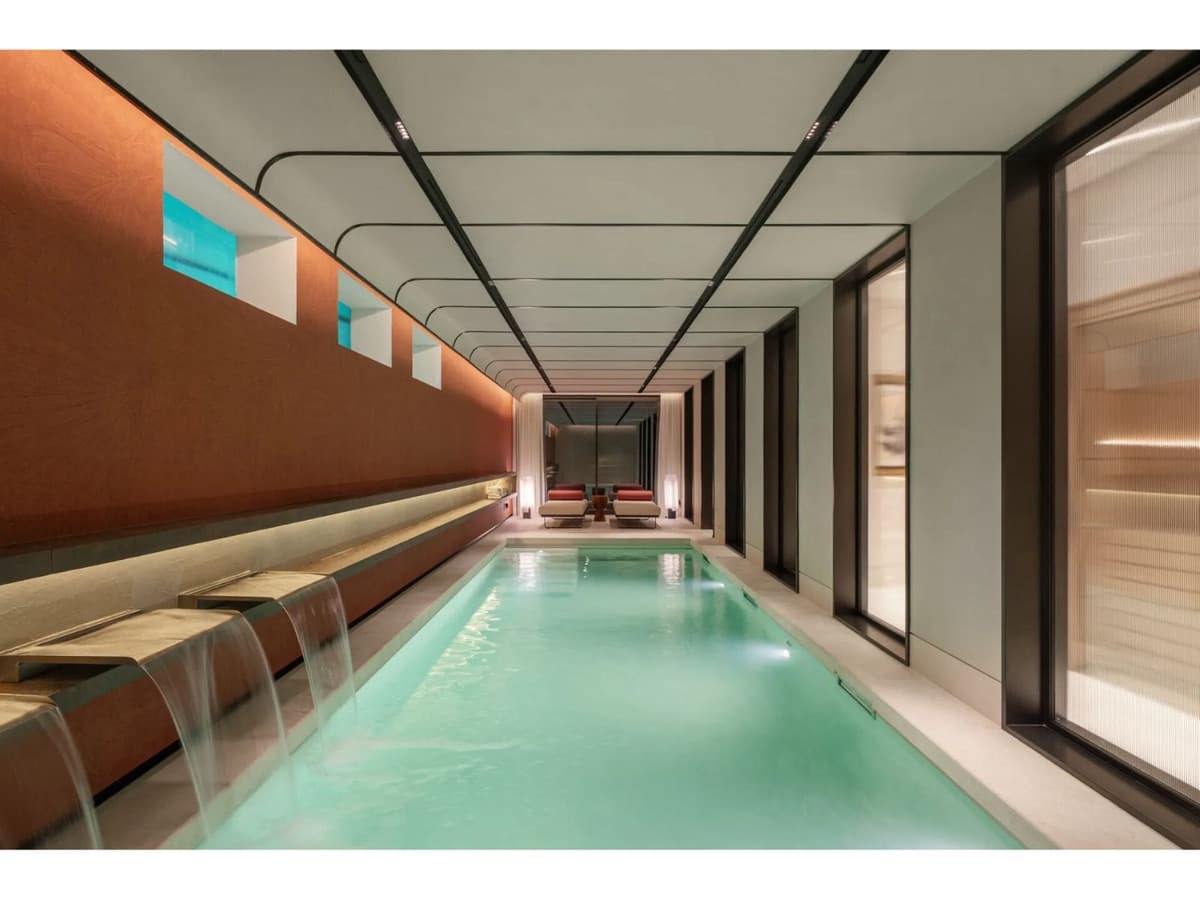 5 soveværelse Villa til salg i Marbella med swimmingpool garage - € 14.995.000 (Ref: 9586302)