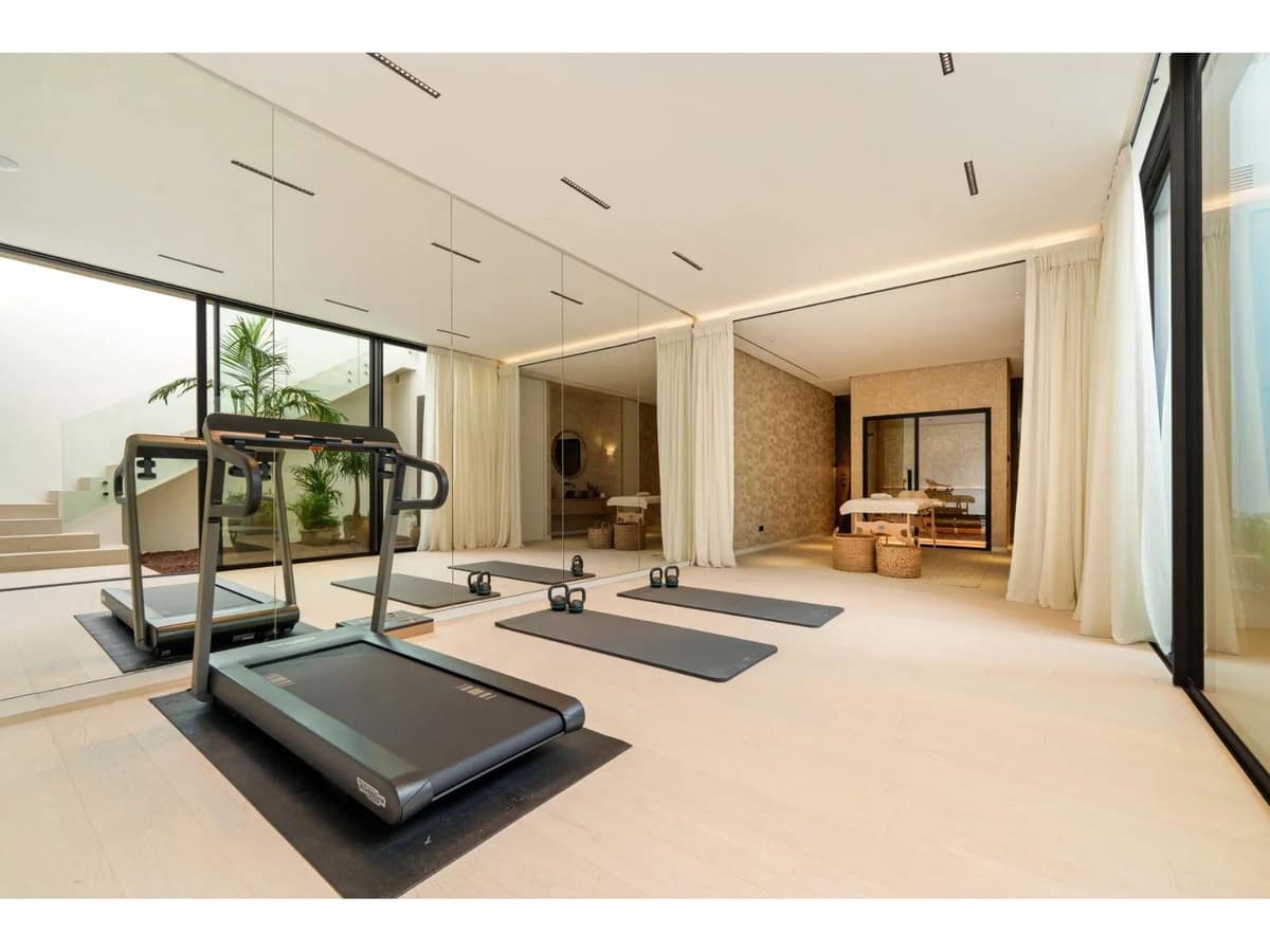 5 soveværelse Villa til salg i Marbella med swimmingpool garage - € 5.995.000 (Ref: 9591080)