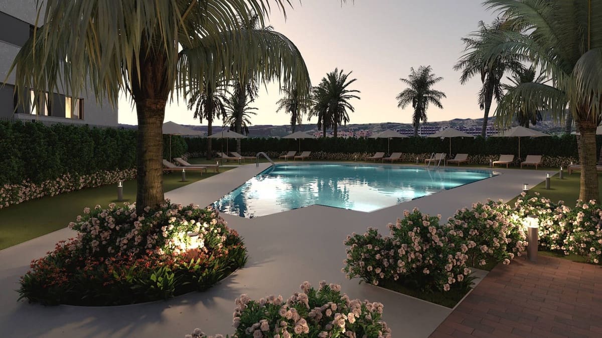 2 chambre Appartement à vendre à Casares avec piscine garage - 301 000 € (Ref: 9607941)