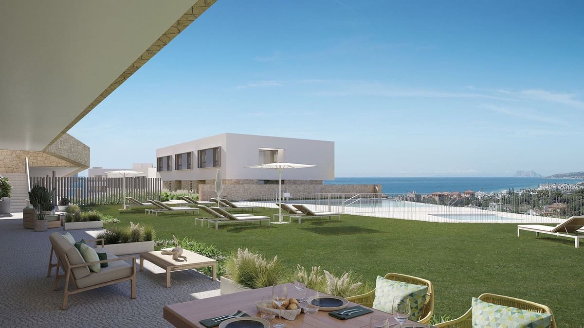 2 sovrum Lägenhet till salu i Estepona med pool garage - 550 000 € (Ref: 9622372)