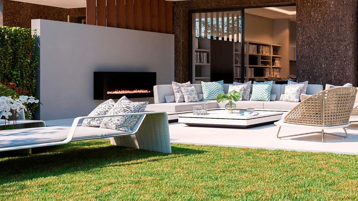 4 bedroom Townhouse for sale in Marbella with pool garage - € 1,790,000 (Ref: 9629889)