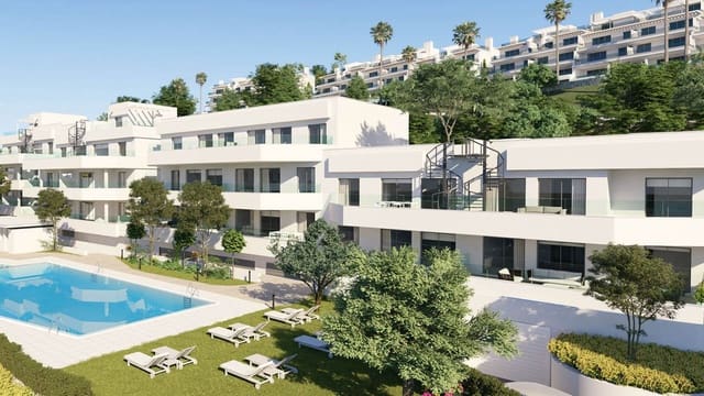 Apartamento de 2 habitaciones en Cancelada, Estepona en venta con piscina garaje - 386.000 € (Ref: 9634146)
