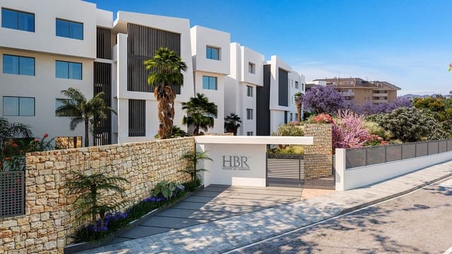 2 soveværelse Lejlighed til salg i Las Gaviotas  - Carvajal, Fuengirola med swimmingpool garage - € 580.000 (Ref: 9640353)