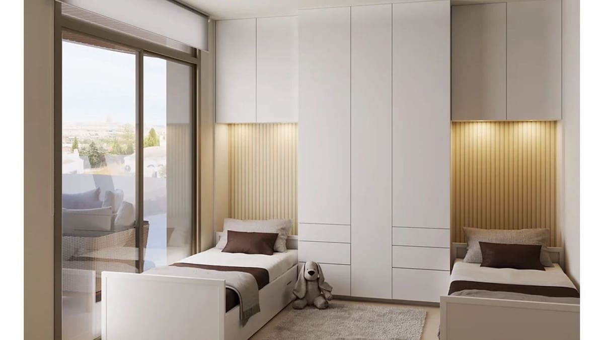 3 sypialnia Apartament na sprzedaż w Estepona z basenem garażem - 680 000 € (Ref: 9651847)