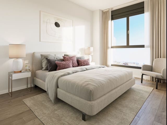 Apartamento de 2 habitaciones en Zona Calvario, Estepona en venta con piscina garaje - 470.000 € (Ref: 9672488)