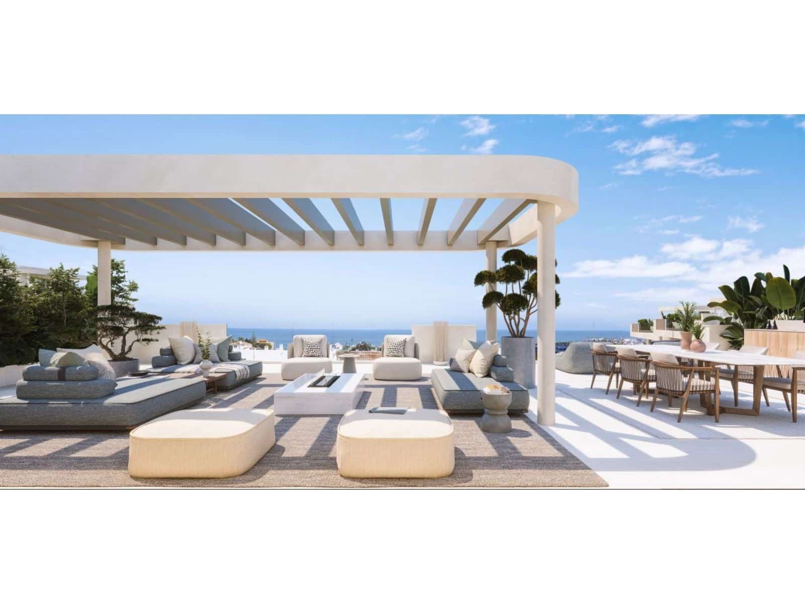 3 chambre Penthouse à vendre à Estepona avec piscine garage - 695 000 € (Ref: 9672494)