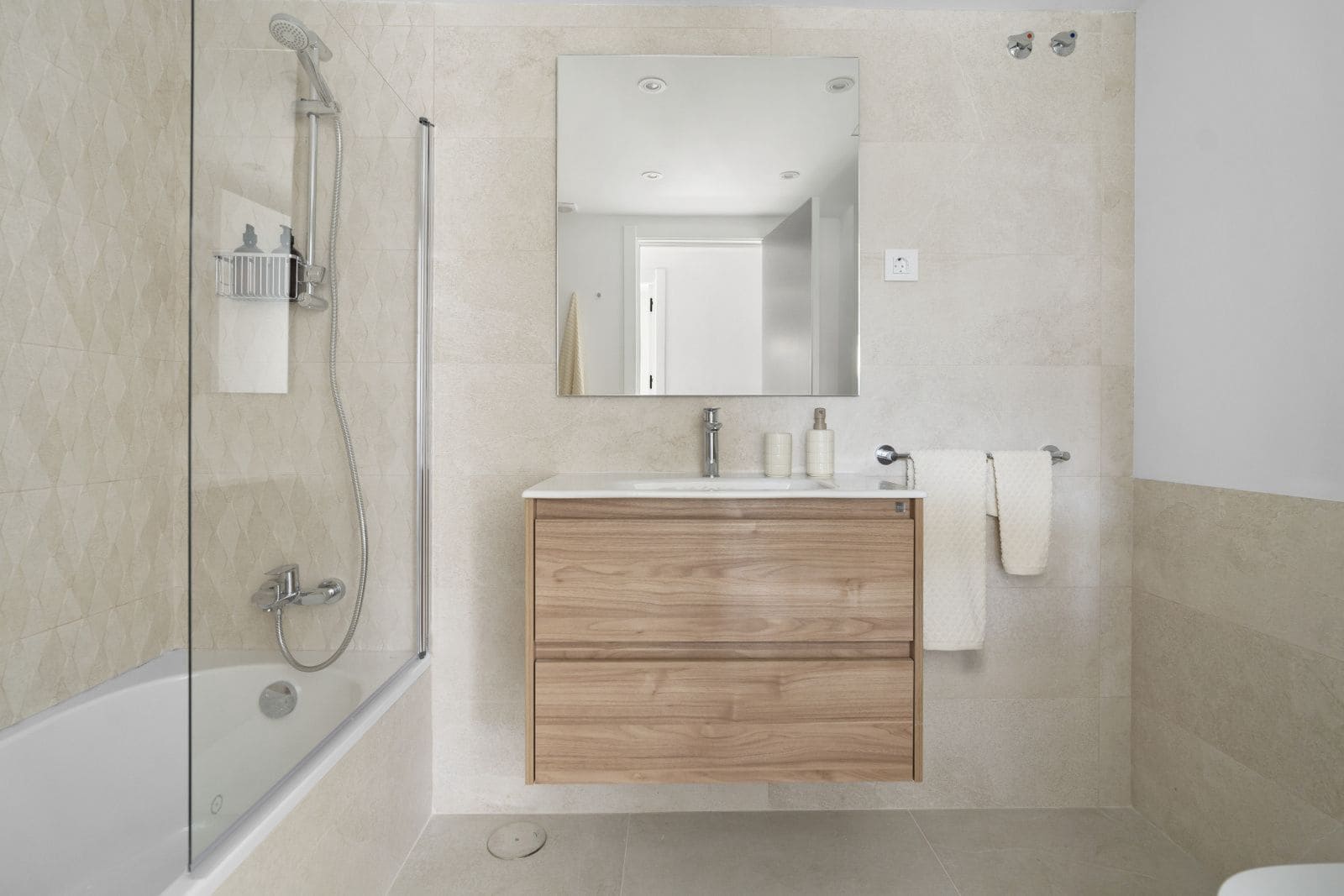 4 bedroom Villa for sale in Mijas with pool garage - € 515,000 (Ref: 9672512)