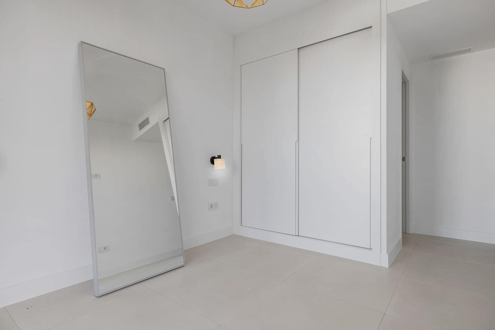 2 bedroom Apartment for sale in Fuengirola with pool garage - € 475,000 (Ref: 9672533)