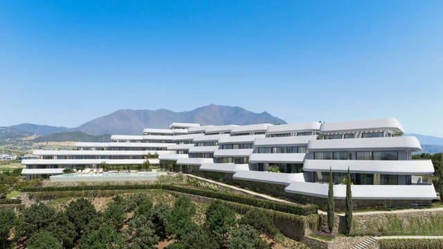 Apartamento de 3 habitaciones en Casares Golf - Casares del Sol, Casares en venta con piscina garaje - 449.000 € (Ref: 9672589)