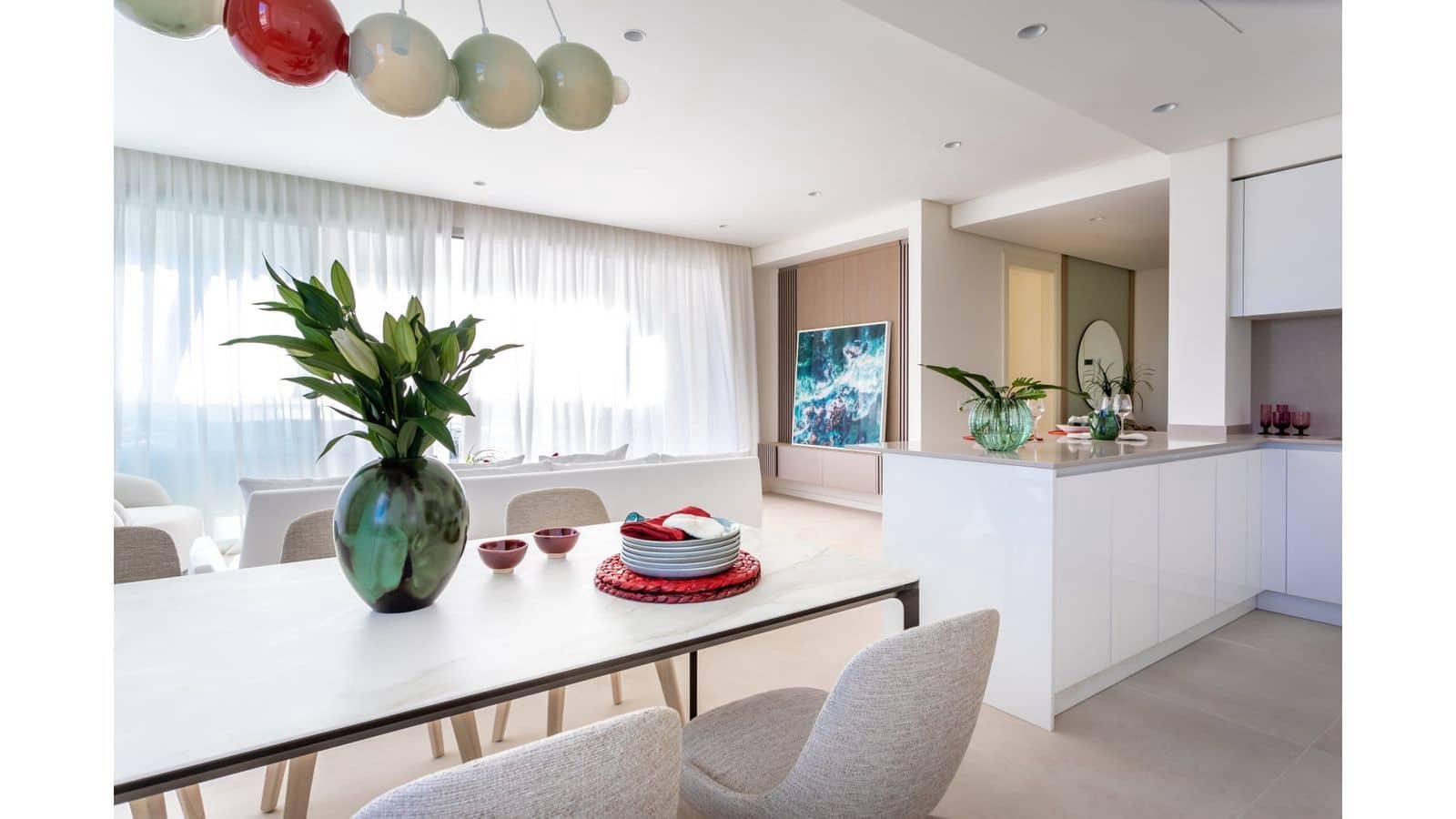 2 bedroom Apartment for sale in Benahavis with pool garage - € 830,000 (Ref: 9672639)