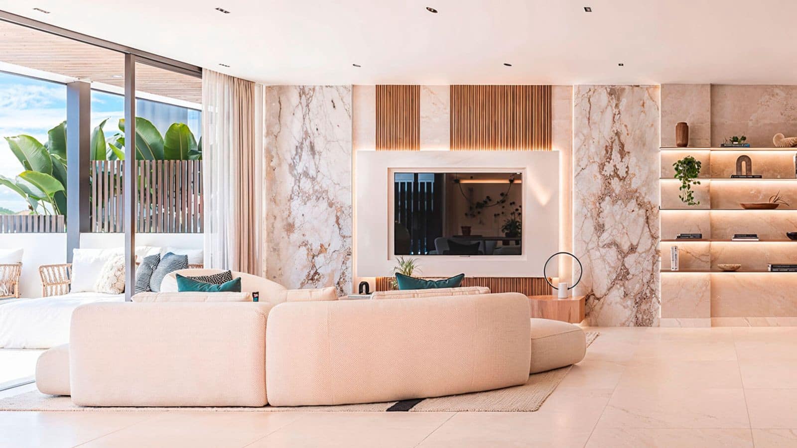 2 bedroom Apartment for sale in Cancelada with pool garage - € 500,000 (Ref: 9672648)