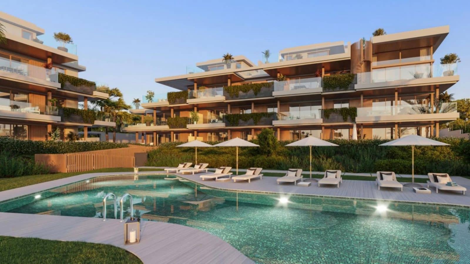 3 quarto Apartamento para venda em Estepona com piscina garagem - 743 000 € (Ref: 9672699)