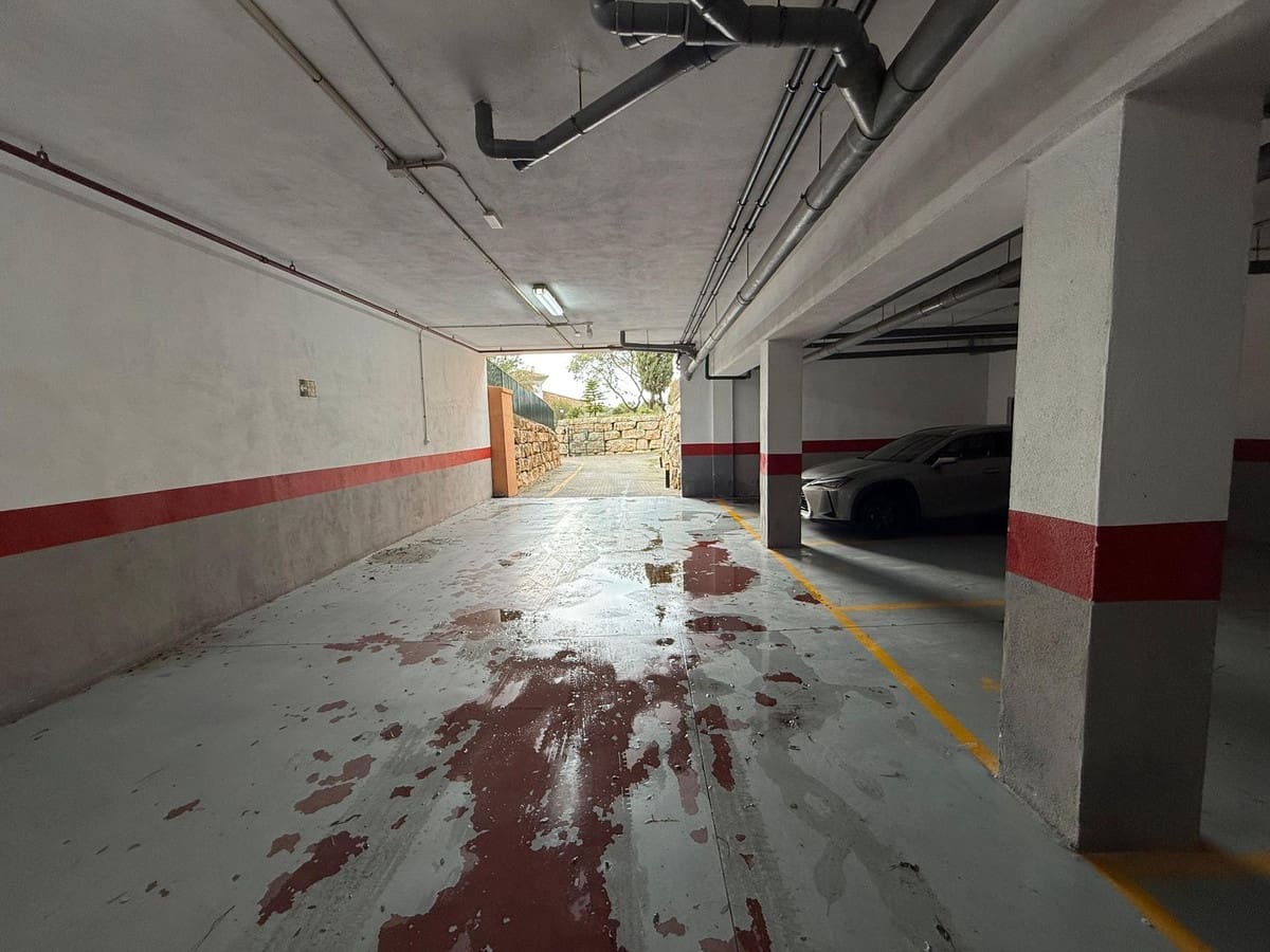 2 chambre Appartement à vendre à Elviria avec piscine garage - 465 000 € (Ref: 9746771)