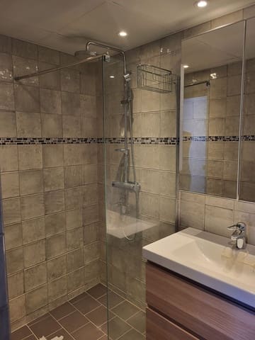 5 quarto Quinta/Casa Rural para venda em Estepona com piscina garagem - 315 000 € (Ref: 9746772)