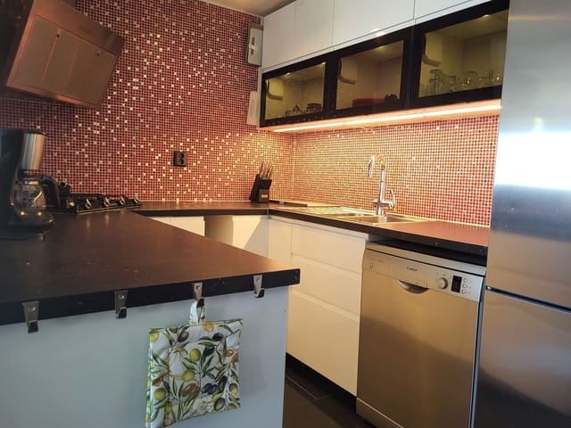 5 quarto Quinta/Casa Rural para venda em Estepona com piscina garagem - 315 000 € (Ref: 9746772)