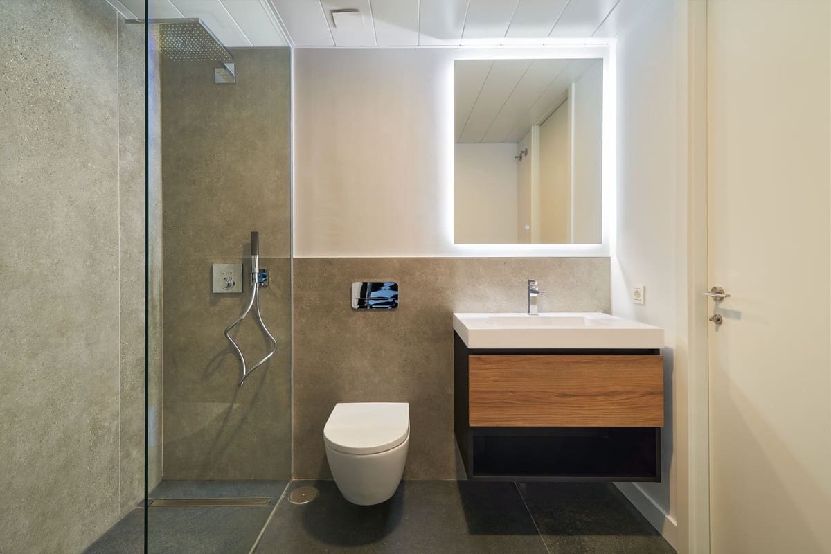 Apartamento de 2 habitaciones en Fuengirola en venta con piscina garaje - 995.000 € (Ref: 9751329)