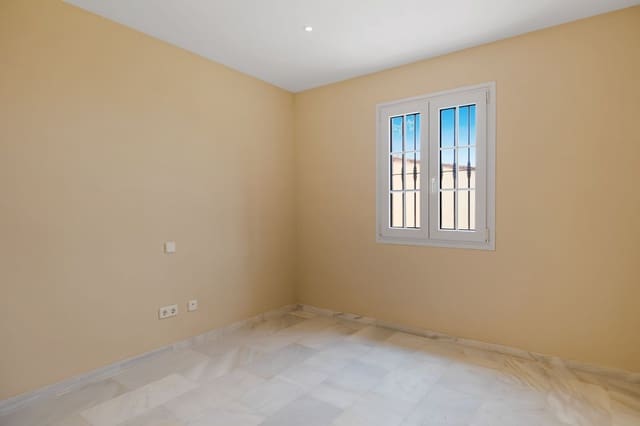 4 sovrum Villa till salu i La Capellania, Benalmádena med pool garage - 1 795 000 € (Ref: 9786878)