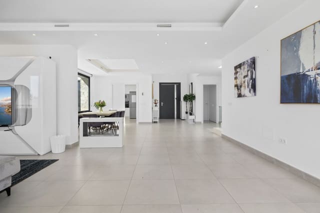 Chalet de 6 habitaciones en La Capellanía - El Higuerón, Benalmádena en venta con piscina garaje - 1.900.000 € (Ref: 9786887)