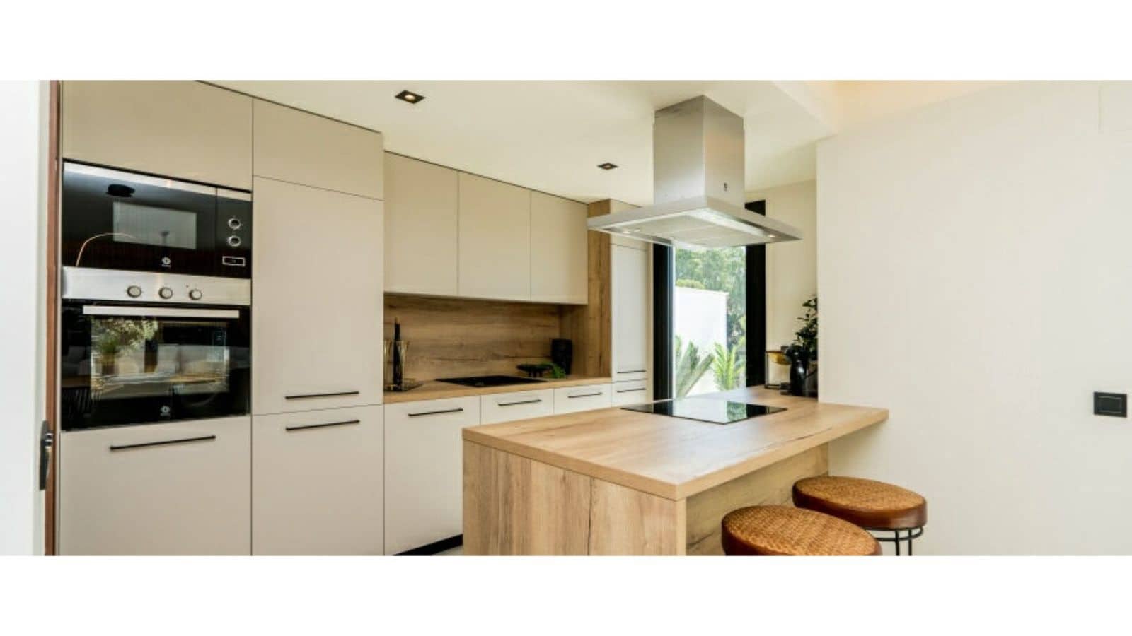 3 soverom Leilighet til salgs i Marbella med svømmebasseng garasje - € 950 000 (Ref: 9786912)