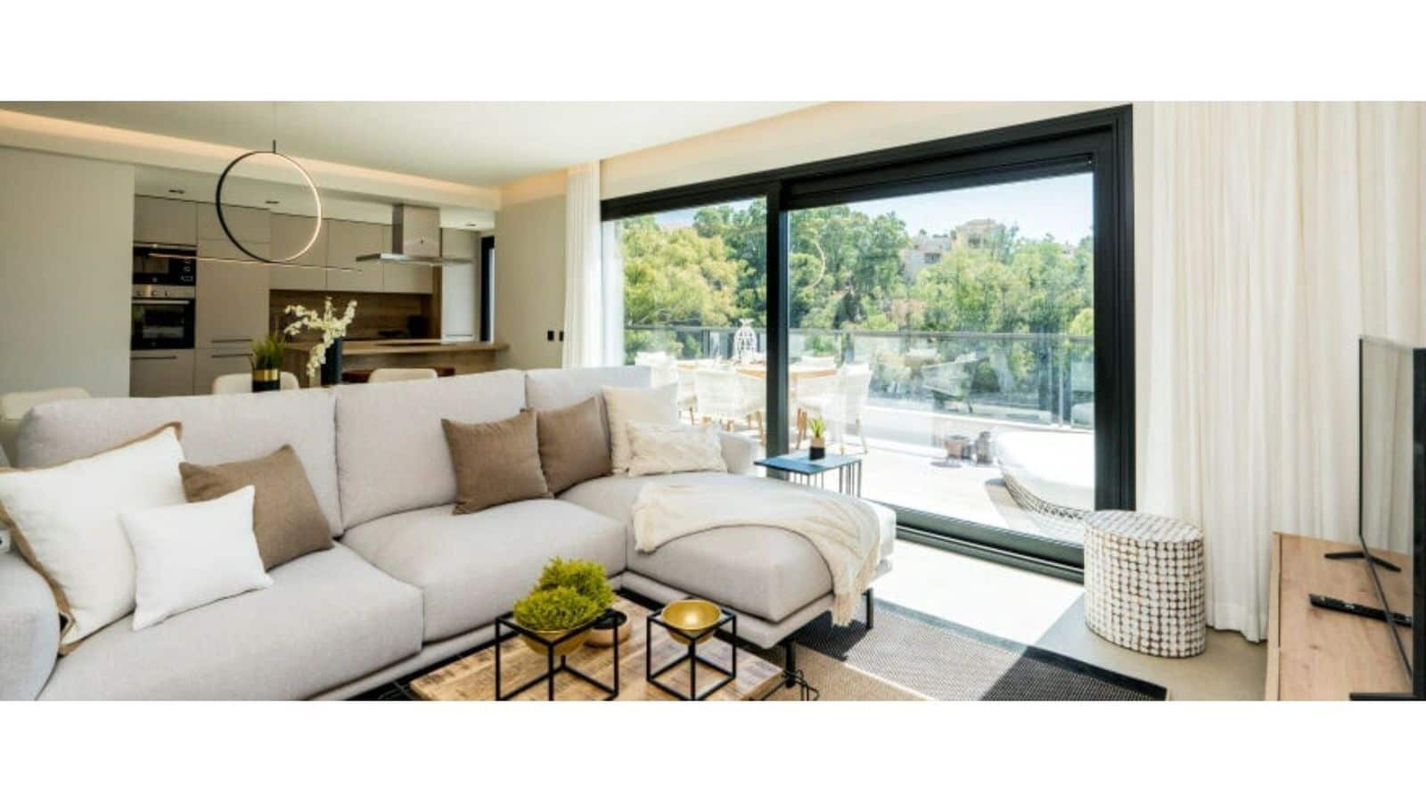 3 soverom Leilighet til salgs i Marbella med svømmebasseng garasje - € 950 000 (Ref: 9786912)