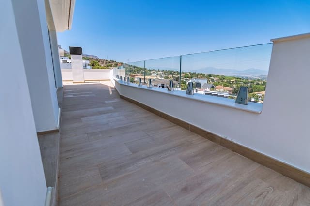 4 soveværelse Villa til salg i Alhaurín de la Torre med swimmingpool garage - € 890.000 (Ref: 9786940)