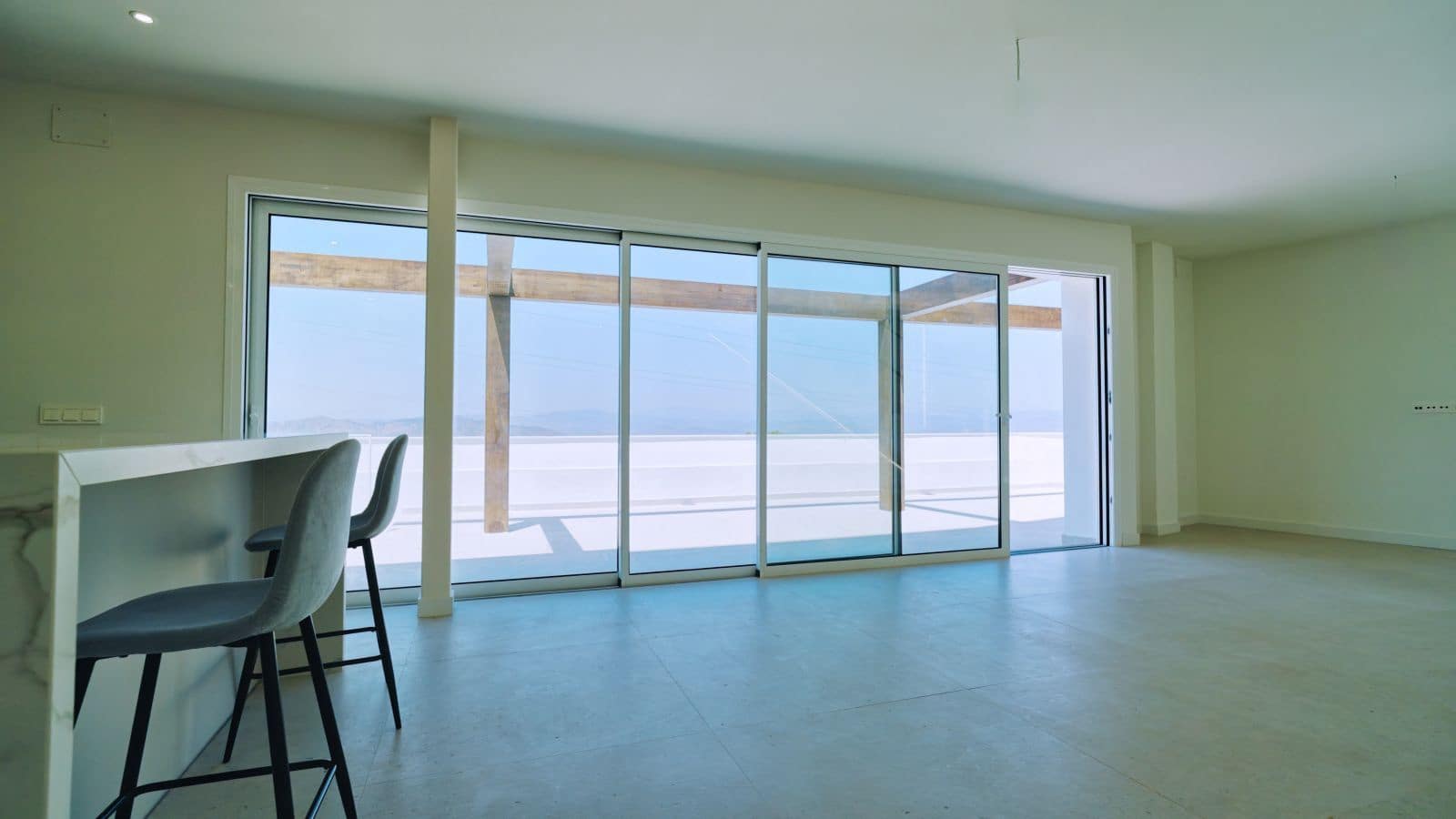 4 soveværelse Villa til salg i Alhaurin de la Torre med swimmingpool garage - € 890.000 (Ref: 9786940)