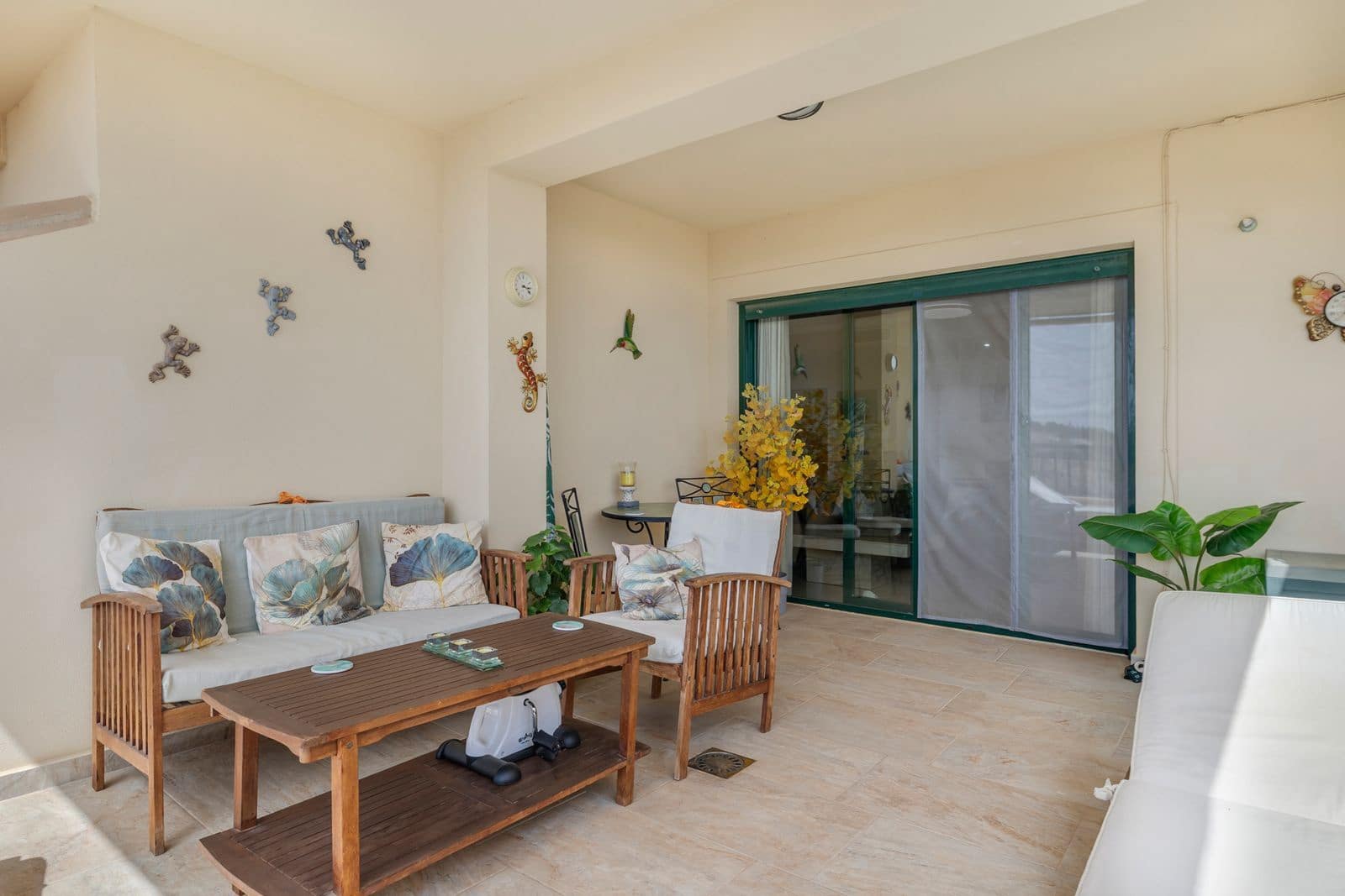 Apartamento de 2 habitaciones en Torrequebrada en venta con piscina garaje - 365.000 € (Ref: 9793731)