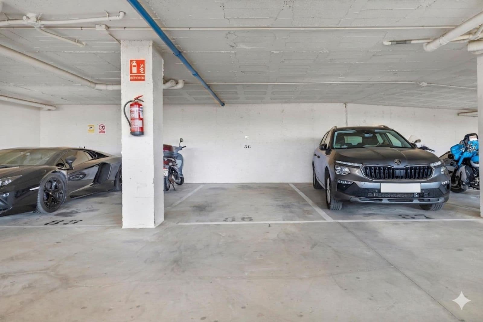 Apartamento de 2 habitaciones en Torrequebrada en venta con piscina garaje - 365.000 € (Ref: 9793731)