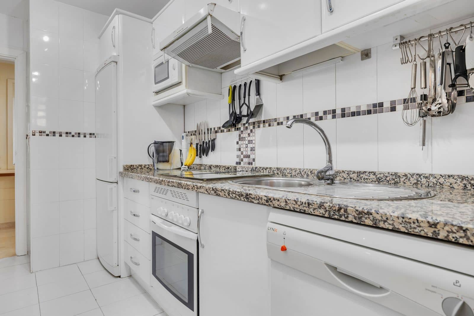 Apartamento de 2 habitaciones en Torrequebrada en venta con piscina garaje - 365.000 € (Ref: 9793731)