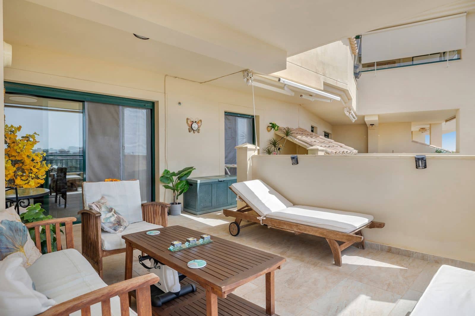 Apartamento de 2 habitaciones en Torrequebrada en venta con piscina garaje - 365.000 € (Ref: 9793731)