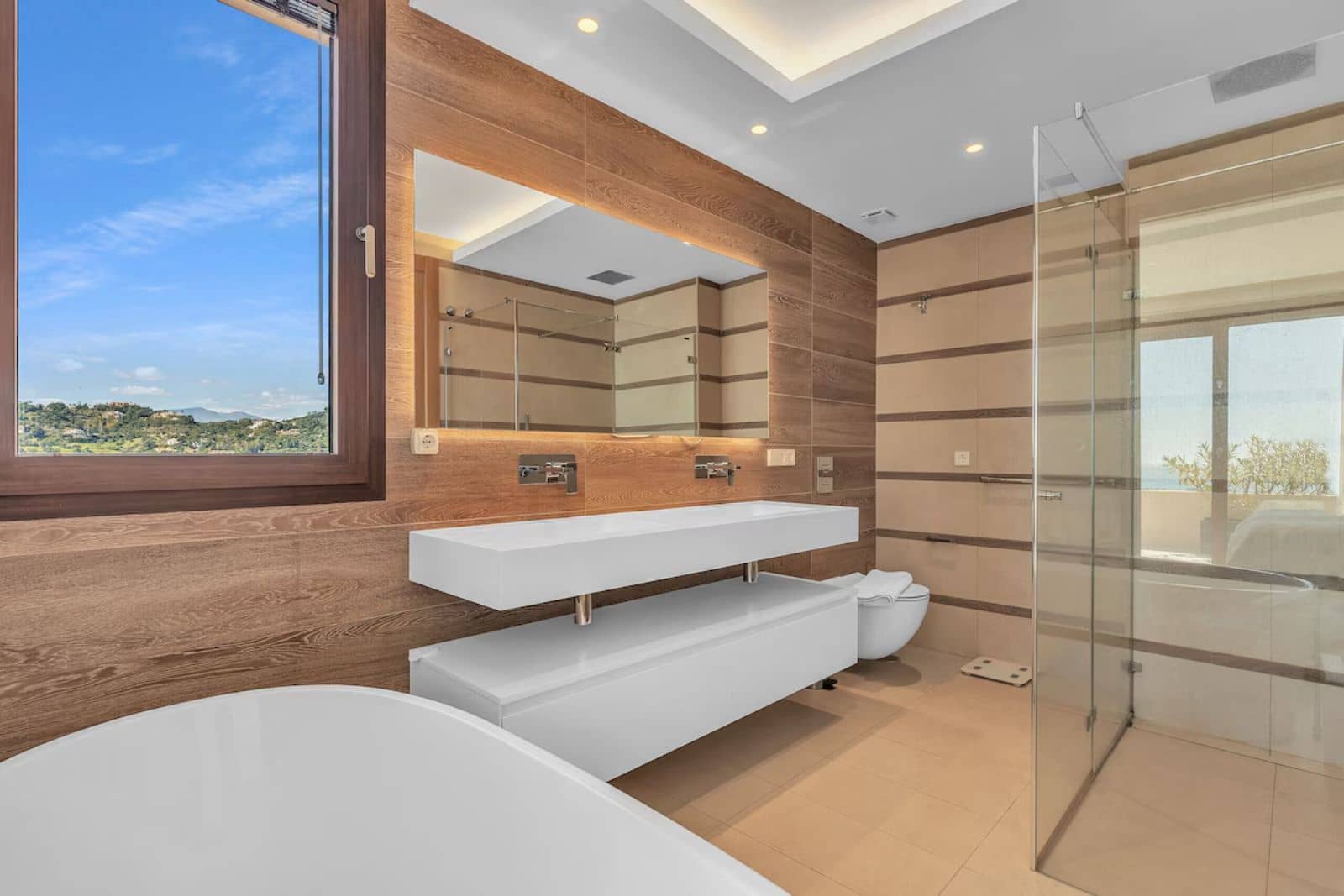 2 sovrum Lägenhet till salu i Marbella med pool garage - 945 000 € (Ref: 9818066)