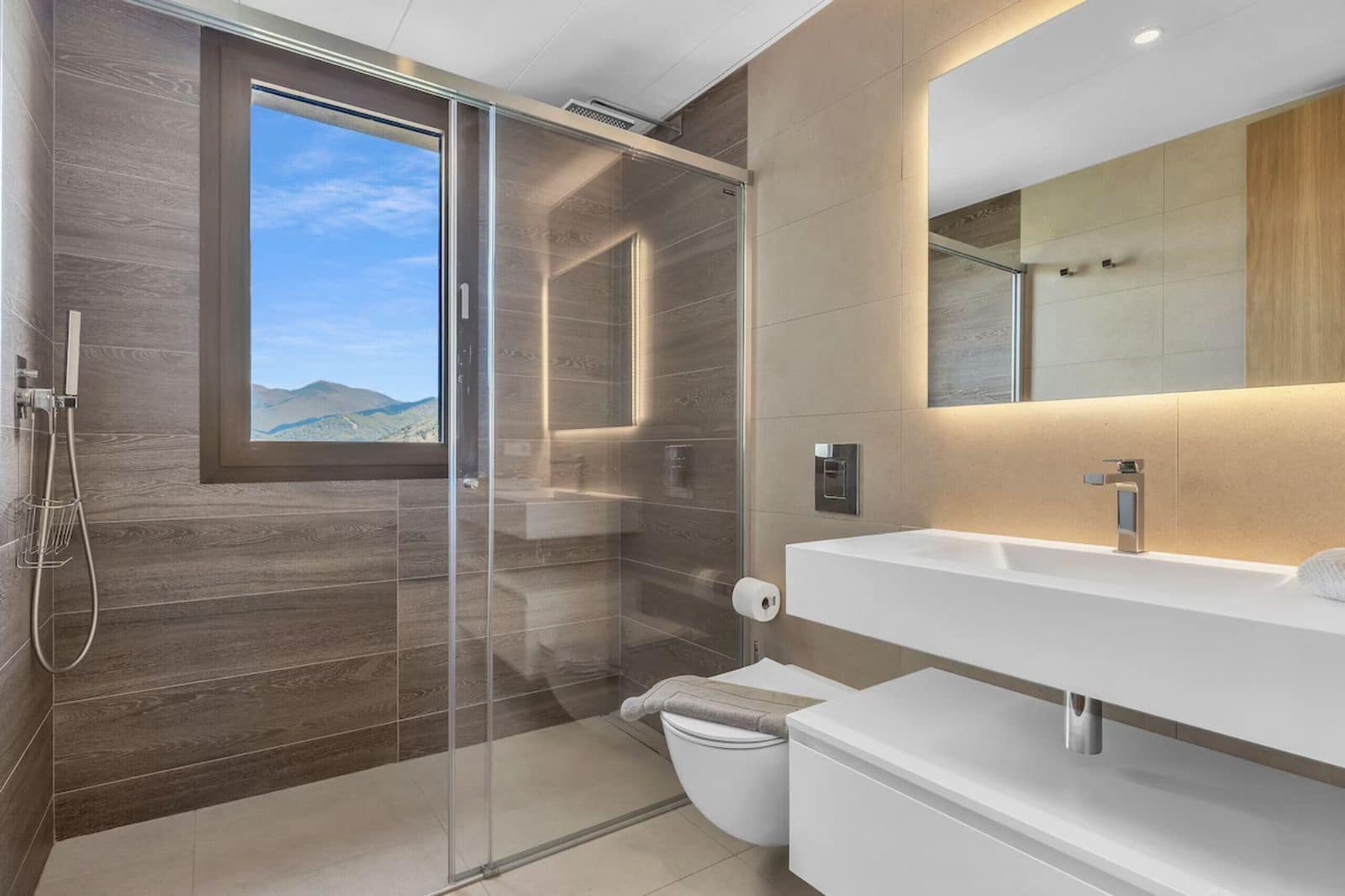 2 sovrum Lägenhet till salu i Marbella med pool garage - 945 000 € (Ref: 9818066)