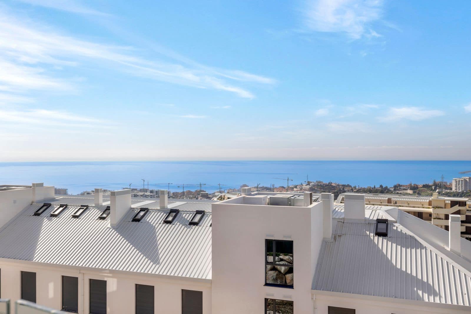 3 soveværelse Lejlighed til salg i Fuengirola med swimmingpool garage - € 608.000 (Ref: 9822785)