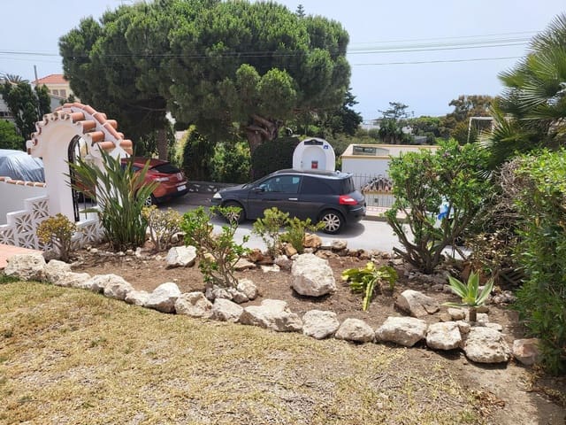 3 quarto Moradia Geminada para venda em El Faro de Calaburra - Chaparral, Mijas com piscina - 369 000 € (Ref: 9859937)