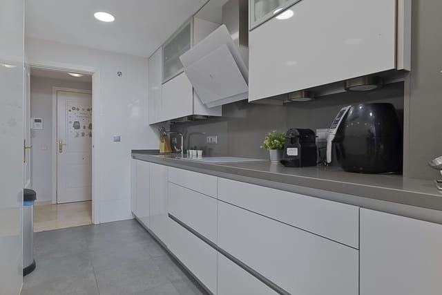 2 soverom Leilighet til salgs i Cortijo Torrequebrada, Benalmádena med svømmebasseng garasje - € 390 000 (Ref: 9884481)