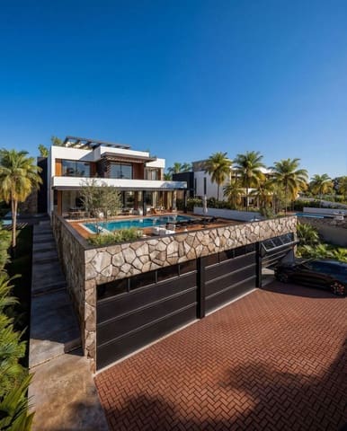 5 sypialnia Willa na sprzedaż w Bel-Air, Estepona z basenem garażem - 3 750 000 € (Ref: 9993996)