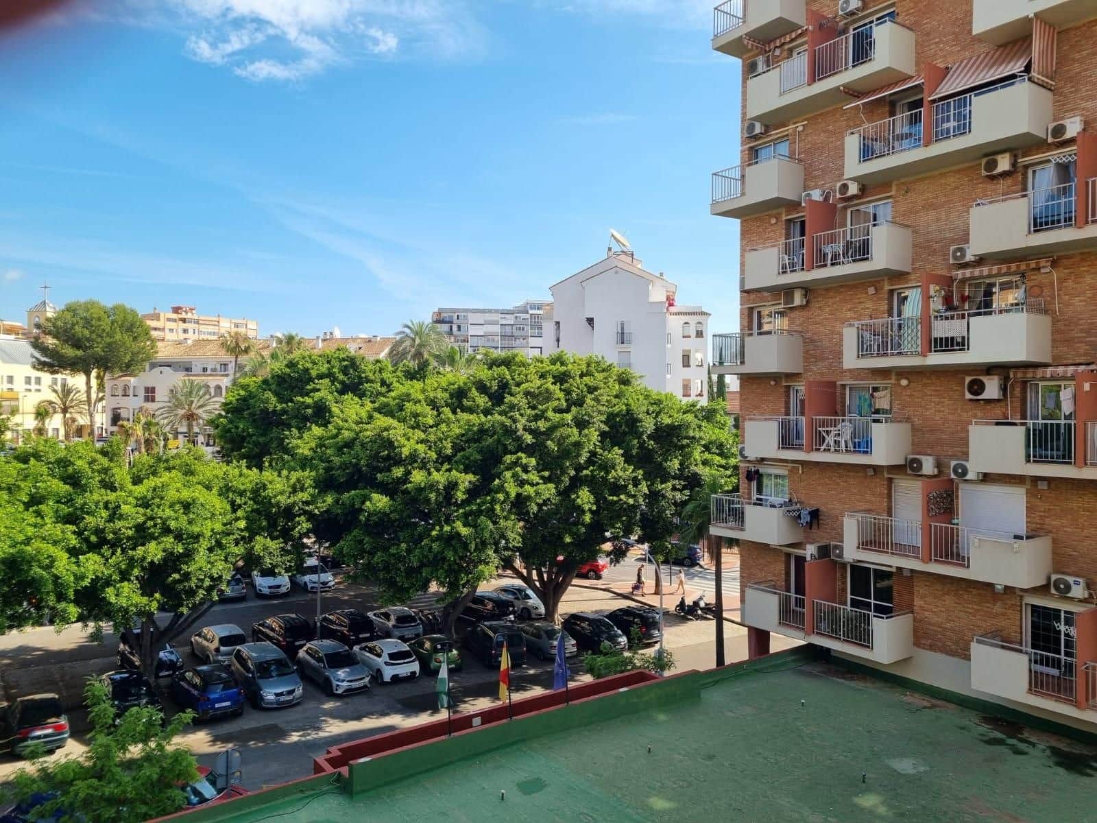 Estudio en Benalmadena Costa en venta con piscina - 185.000 € (Ref: 9994904)