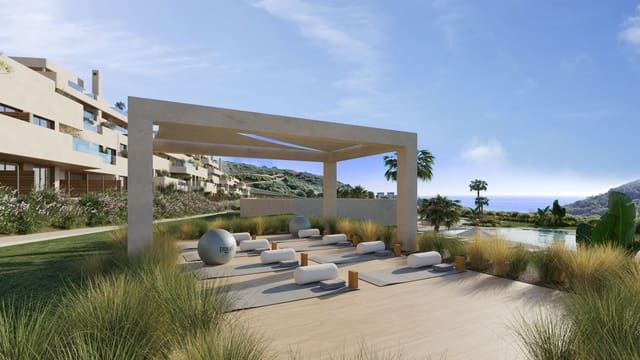 2 bedroom Apartment for sale in La Alcaidesa with pool garage - € 423,000 (Ref: 9994962)