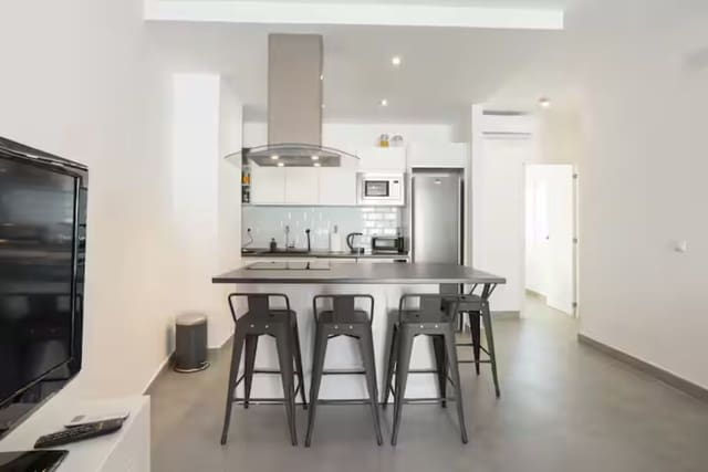 1 bedroom Apartment for sale in La Victoria, Málaga city - € 315,000 (Ref: 9996881)