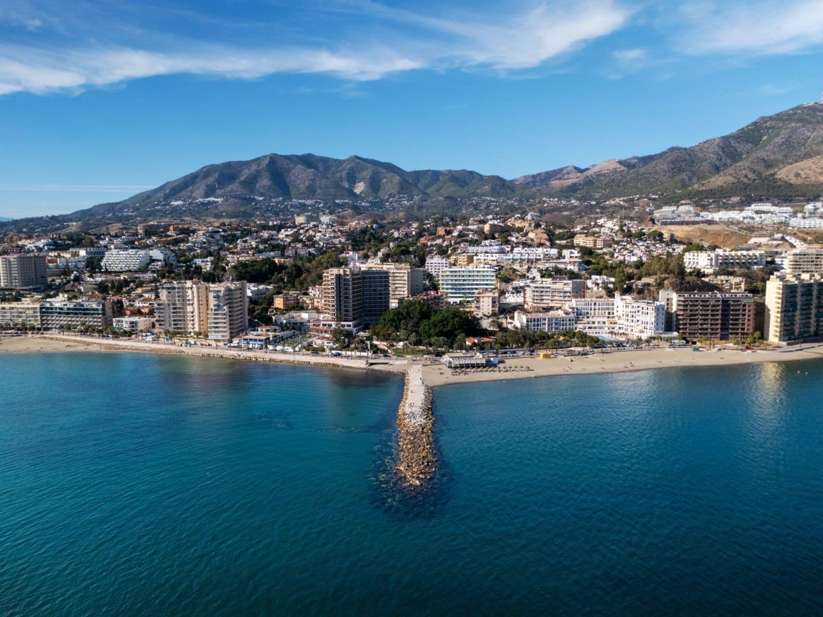 2 sovrum Lägenhet till salu i Fuengirola med pool garage - 540 000 € (Ref: 9997003)