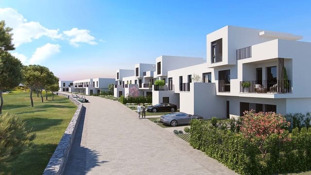4 soverom Hus til salgs i Sotogrande Alto, San Roque med svømmebasseng garasje - € 551 000 (Ref: 9997004)