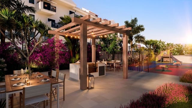2 soverom Penthouse til salgs i Huerta Nueva, Estepona med svømmebasseng - € 669 500 (Ref: 9997033)