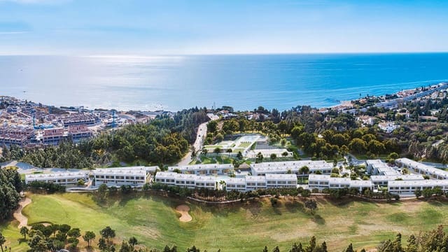 Casa de 3 habitaciones en El Faro de Calaburra - Chaparral, Mijas en venta con piscina garaje - 846.000 € (Ref: 9997053)