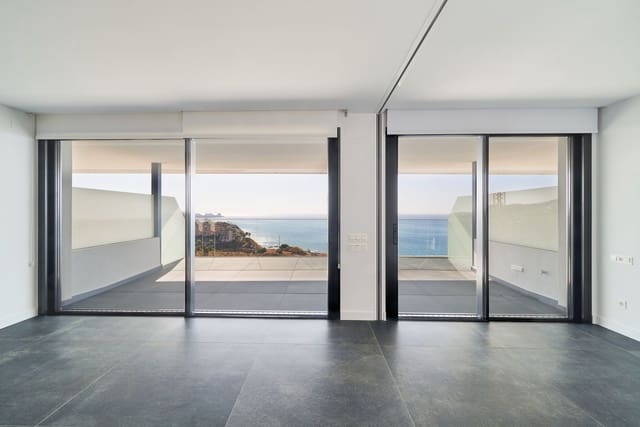 2 soveværelse Lejlighed til salg i Las Gaviotas  - Carvajal, Fuengirola med swimmingpool garage - € 995.000 (Ref: 9998570)