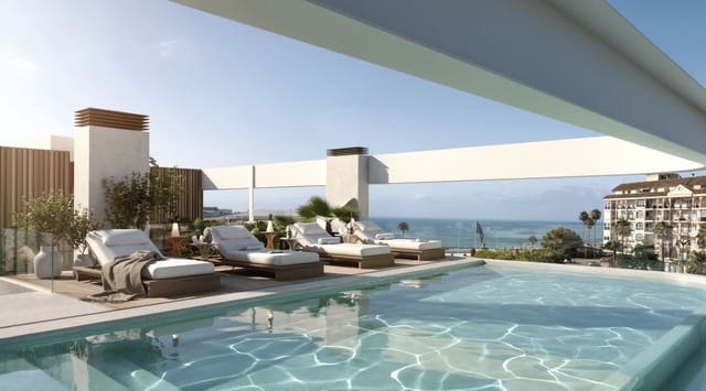 2 soverom Leilighet til salgs i Centro, Estepona med svømmebasseng garasje - € 699 000 (Ref: 9998628)
