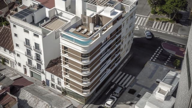 2 soverom Leilighet til salgs i Centro, Estepona med svømmebasseng garasje - € 699 000 (Ref: 9998628)